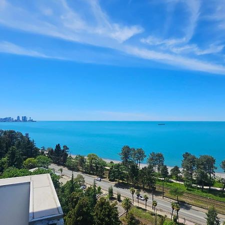 Lux Apartment 1 Махінджаурі Екстер'єр фото